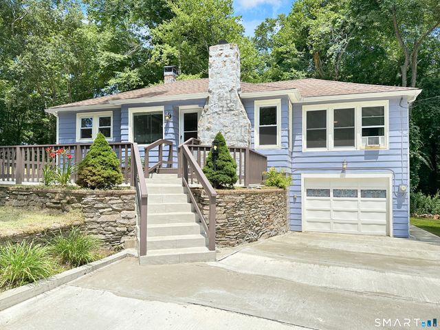 187 West Main Street, East Lyme, CT 06357