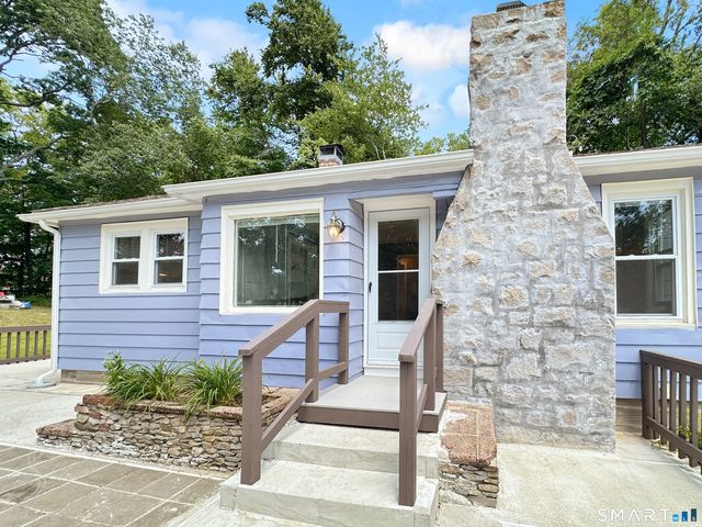 187 West Main Street, East Lyme, CT 06357