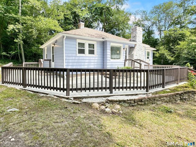 187 West Main Street, East Lyme, CT 06357