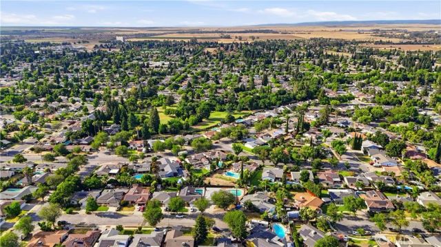 1055 Lees Court, Merced, CA 95340