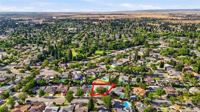 1055 Lees Court, Merced, CA 95340