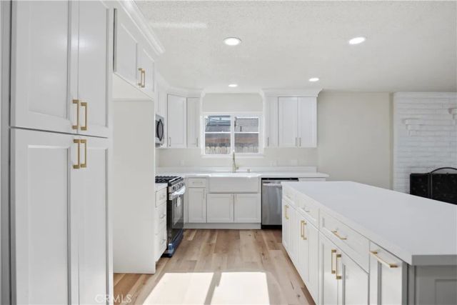 1055 Lees Court, Merced, CA 95340