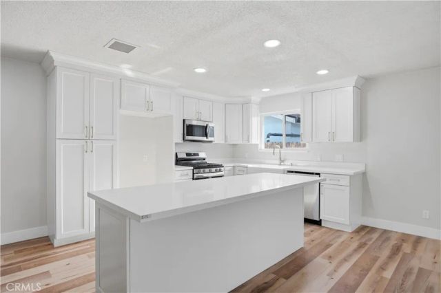 1055 Lees Court, Merced, CA 95340