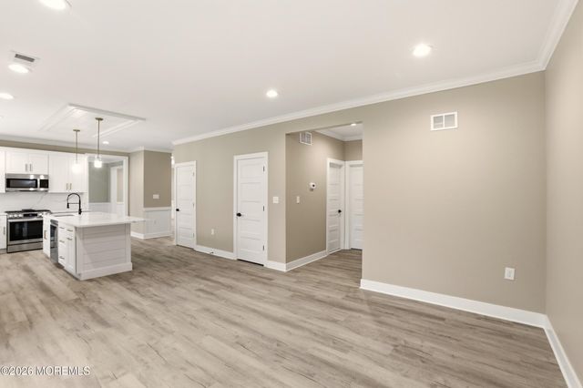 841 2nd Avenue, Toms River, NJ 08757