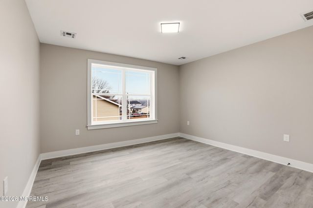 841 2nd Avenue, Toms River, NJ 08757