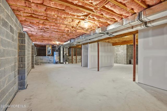 841 2nd Avenue, Toms River, NJ 08757