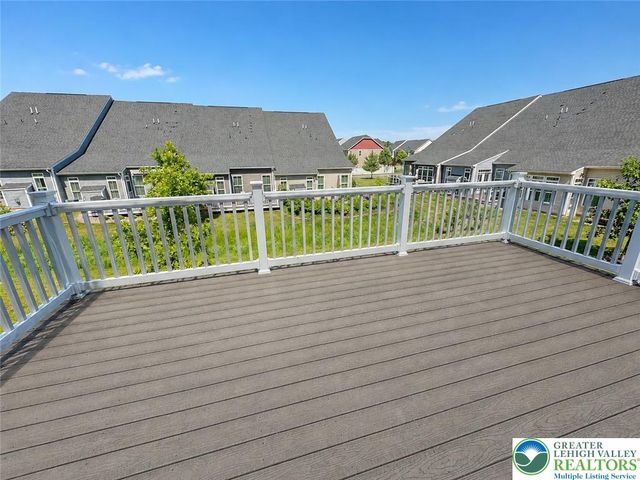 2317 Cook Drive, Easton, PA 18045