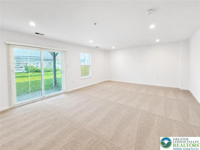 2317 Cook Drive, Easton, PA 18045