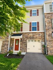2317 Cook Drive, Easton, PA 18045