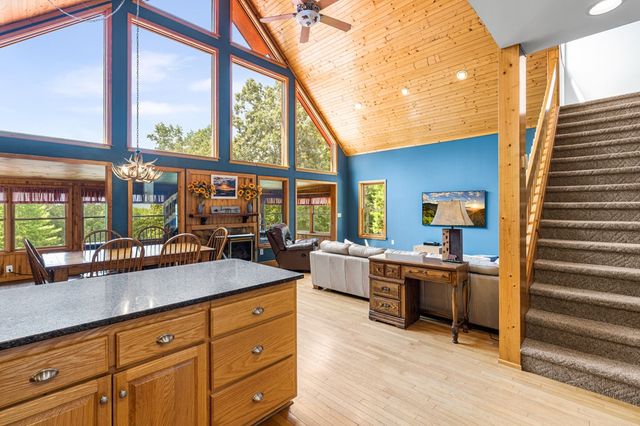 225 Skyland Trail, Murphy, NC 28906
