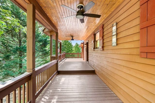 225 Skyland Trail, Murphy, NC 28906