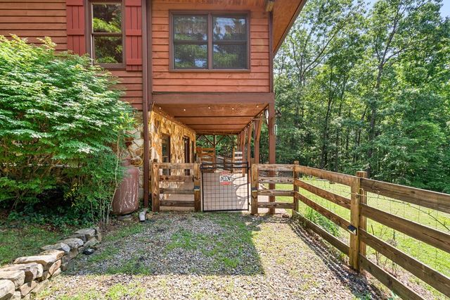 225 Skyland Trail, Murphy, NC 28906