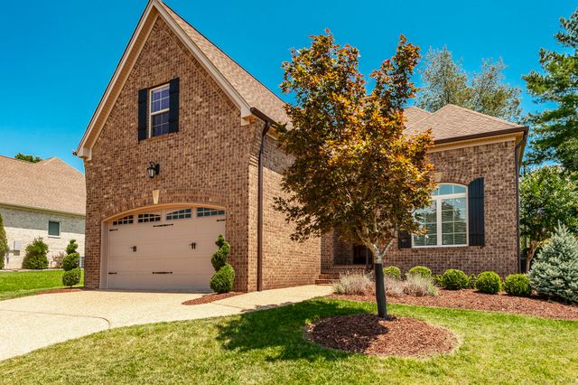 1009 Jarman Pvt Ln, Gallatin, TN 37066
