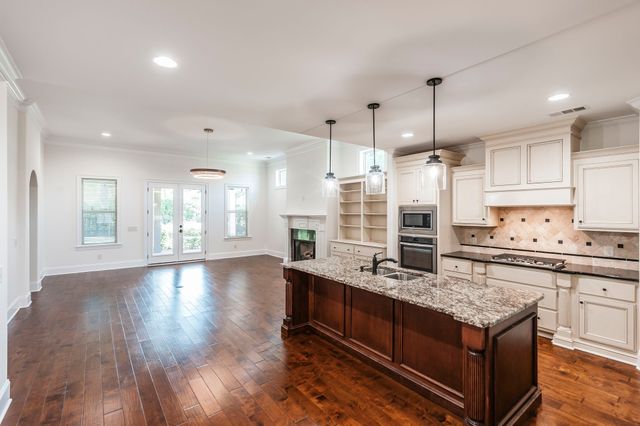 1009 Jarman Pvt Ln, Gallatin, TN 37066