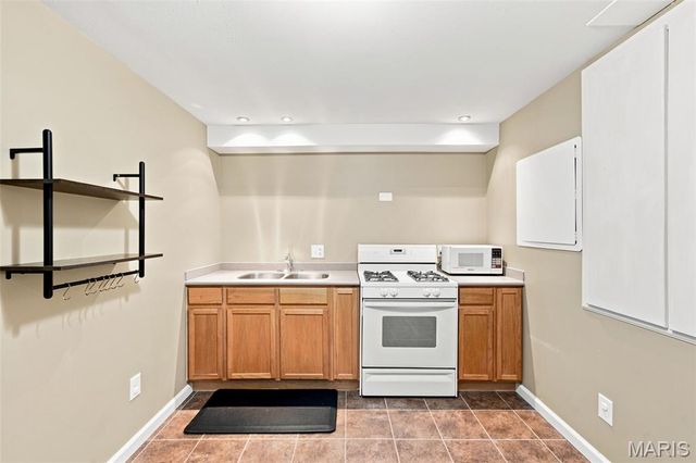 434 Scenic Drive, St Peters, MO 63376