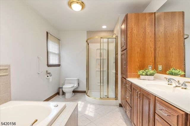 20 William Penn Rd, Warren Twp., NJ 07059