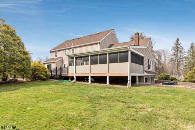 20 William Penn Rd, Warren Twp., NJ 07059