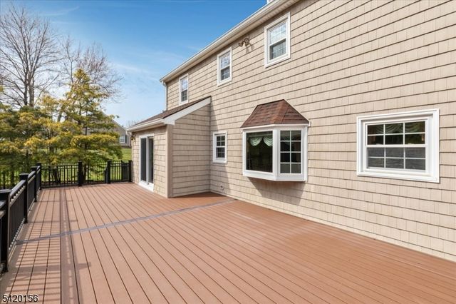 20 William Penn Rd, Warren Twp., NJ 07059