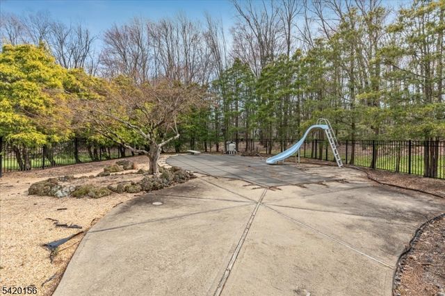 20 William Penn Rd, Warren Twp., NJ 07059