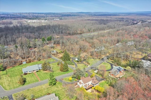 20 William Penn Rd, Warren Twp., NJ 07059