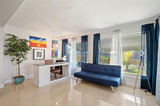 541 SW 38th Ave, Fort Lauderdale, FL 33312