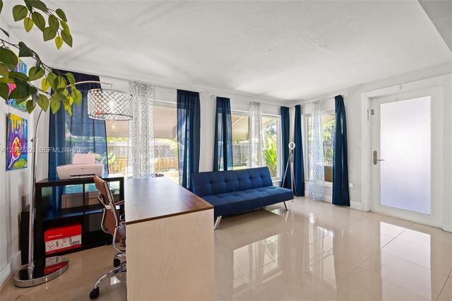 541 SW 38th Ave, Fort Lauderdale, FL 33312