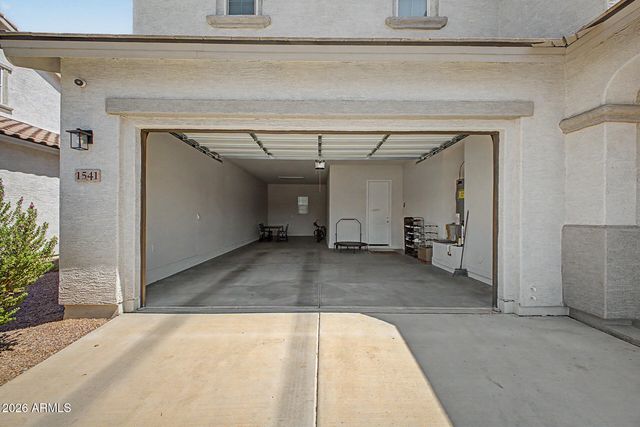 1541 S SENATE Street, Chandler, AZ 85286