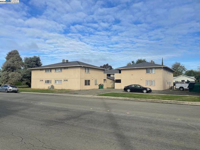 266 S Yolo St, Willows, CA 95988