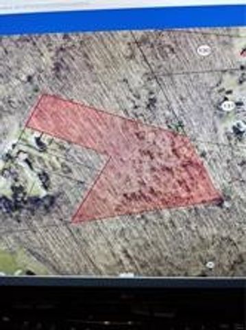 000 Harrold St, Jeannette, PA 15644