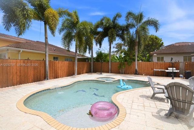 24174 SW 109th Path, Homestead, FL 33032