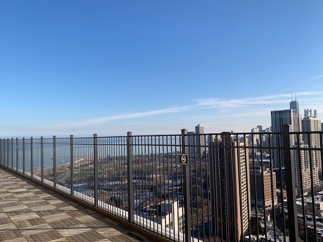 1960 N Lincoln Park West Avenue 2105, Chicago, IL 60614