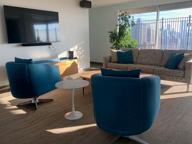 1960 N Lincoln Park West Avenue 2105, Chicago, IL 60614