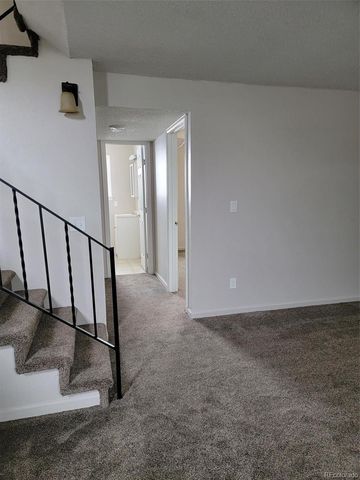 11484 N Hot Springs Drive, Parker, CO 80138