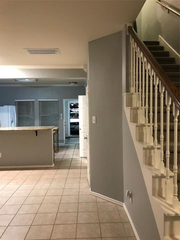 1901 Kemah Village Drive, Kemah, TX 77565