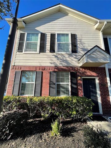 1901 Kemah Village Drive, Kemah, TX 77565