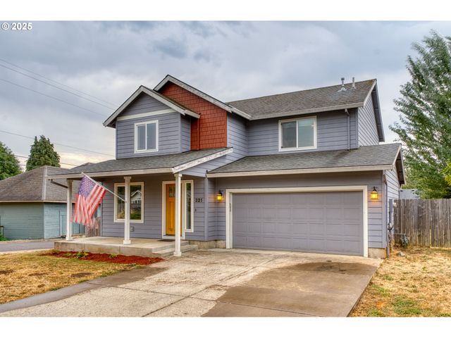 321 Nw PACIFIC HILLS Dr, Willamina, OR 97396