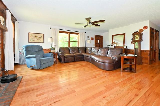 6518 Payne Road, Murrayville, GA 30564