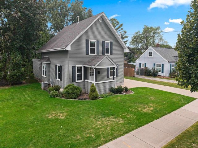 213 W MARQUETTE STREET, Appleton, WI 54911