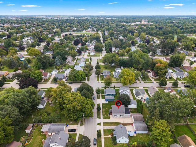 213 W MARQUETTE STREET, Appleton, WI 54911