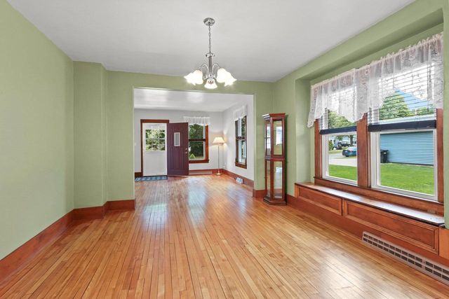 213 W MARQUETTE STREET, Appleton, WI 54911