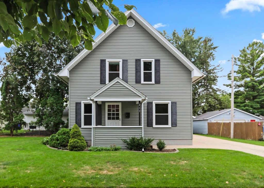 213 W MARQUETTE STREET, Appleton, WI 54911