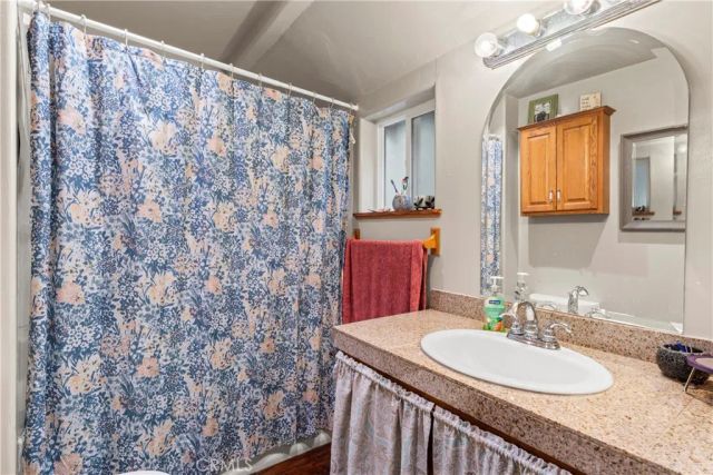 529 Pyramid Drive, Crestline, CA 92325