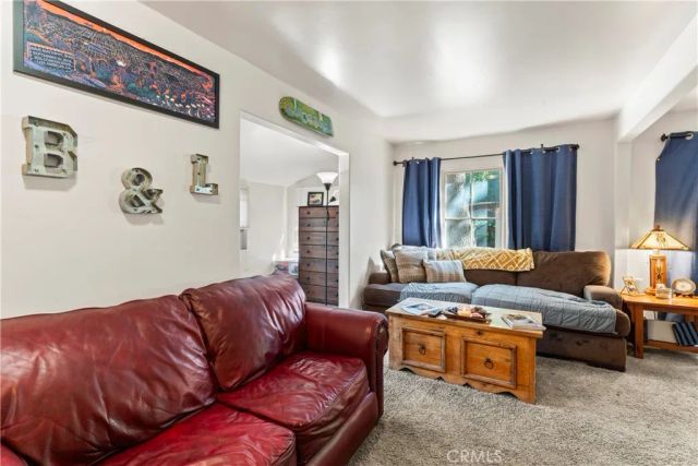 529 Pyramid Drive, Crestline, CA 92325