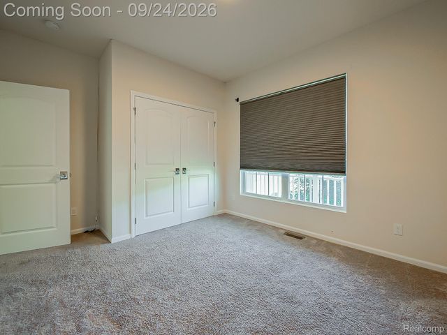 171 Coppice Way, White Lake Charter Township, MI 48386