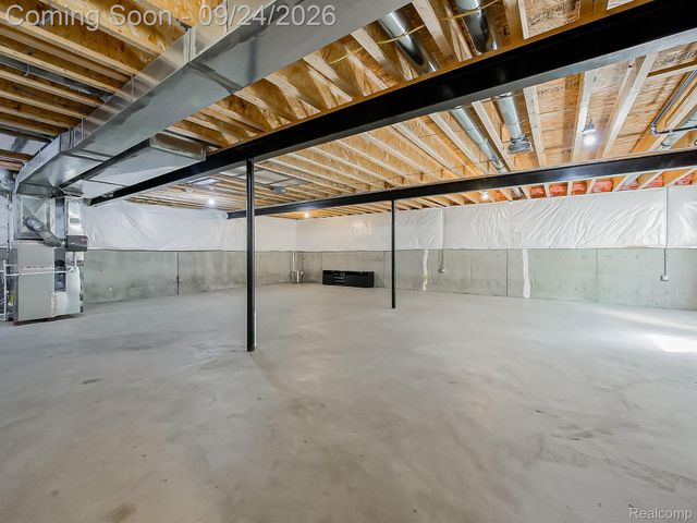 171 Coppice Way, White Lake Charter Township, MI 48386