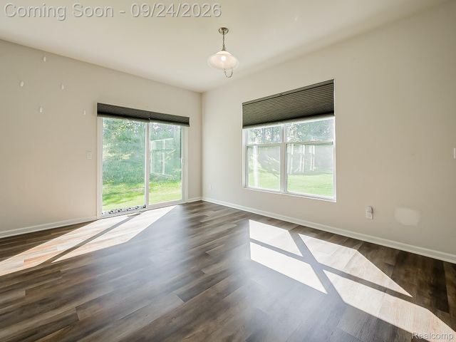 171 Coppice Way, White Lake Charter Township, MI 48386