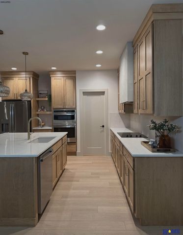 2615 S 102nd Street, Lincoln, NE 68520