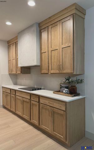 2615 S 102nd Street, Lincoln, NE 68520