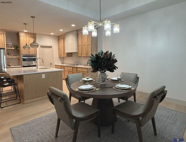 2615 S 102nd Street, Lincoln, NE 68520