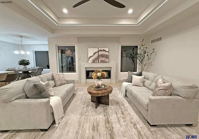 2615 S 102nd Street, Lincoln, NE 68520